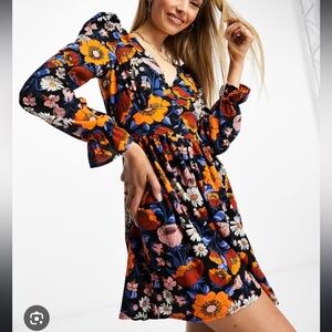 MONKI Sweden Long Sleeve Mini Dress Floral Retro NEW Sz SM